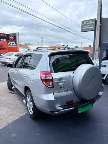 Toyota RAV4 2.4 4X2 16V 170cv Aut. 2012