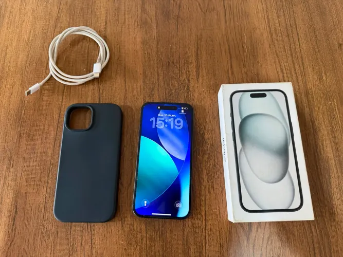 iPhone 15 256Gb 