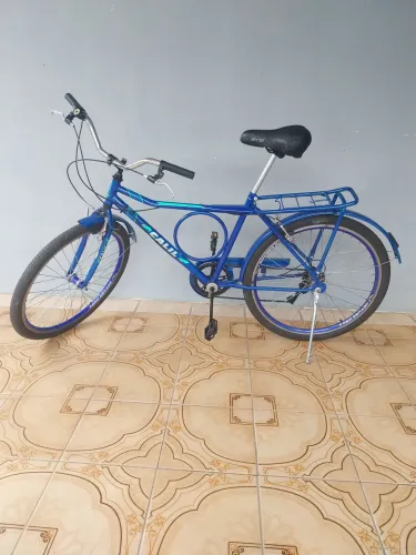Bicicleta marca callil 6 marcha semi nova 
