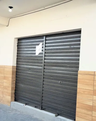 PORTA DE ENROLAR  R$690 no Crédito.