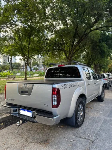 Nissan Frontier SV At.cd 4X4 2.5 TB Diesel Mec. 2013