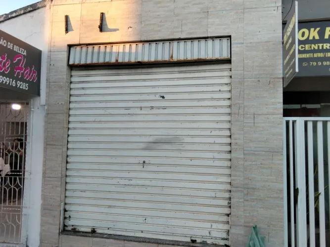 PORTÃO COMERCIAL DE ROLO