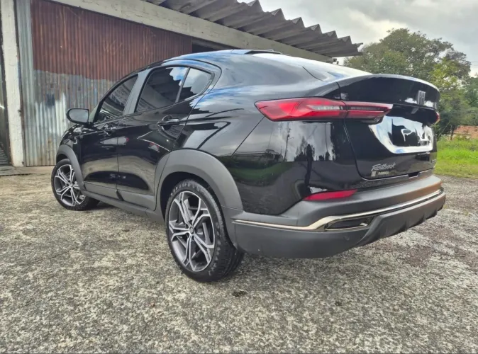 Fiat Fastback Impetus 200 T. AUT (hibrído) 2025