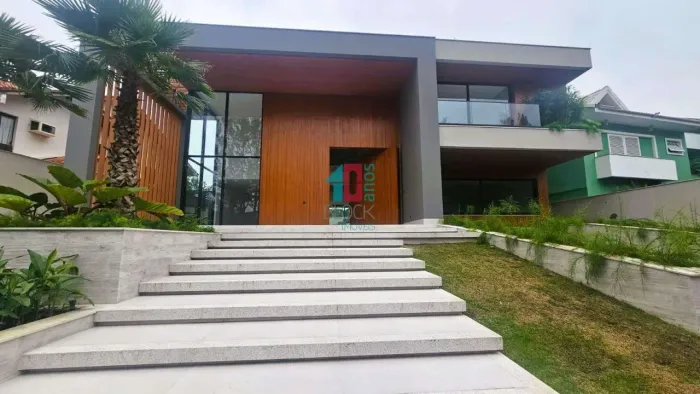 Barra da Tijuca | Casa de Condomínio 5 quartos, sendo 5 suites