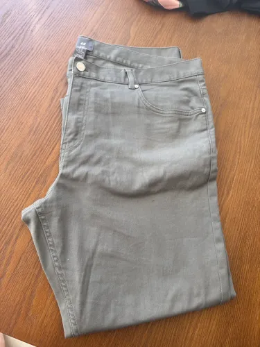 Calça H&M tam 40