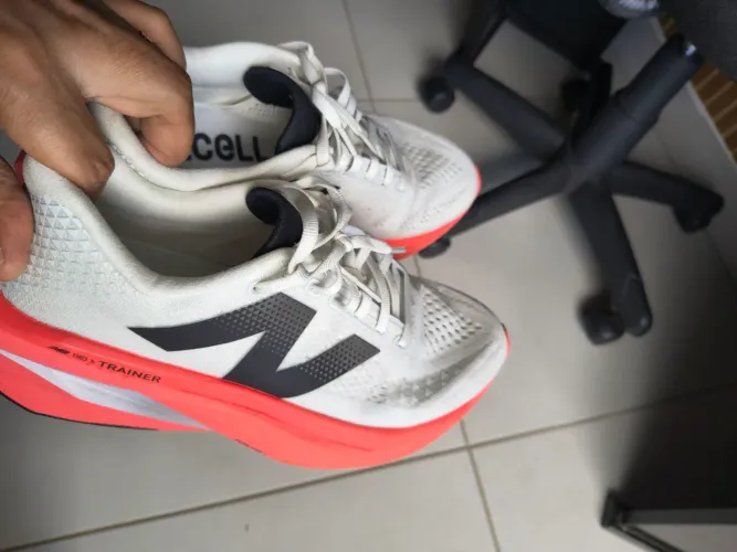 Tênis corrida NB supercomp v3 trainer