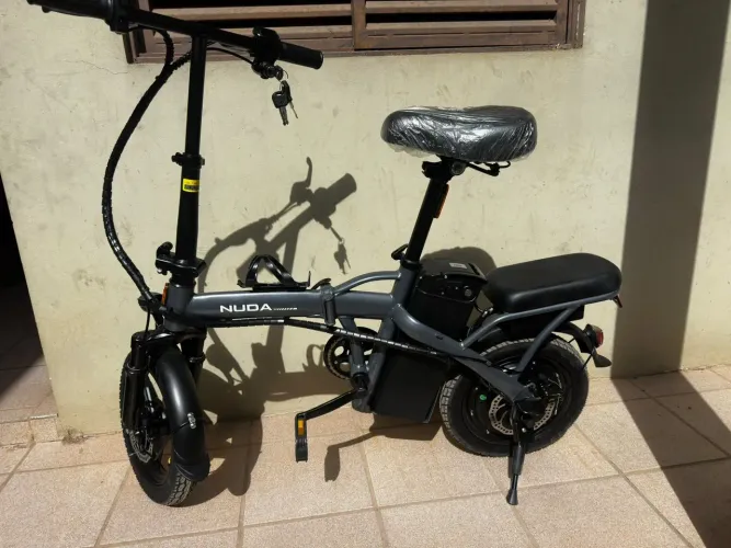 Bike elétrica nuda