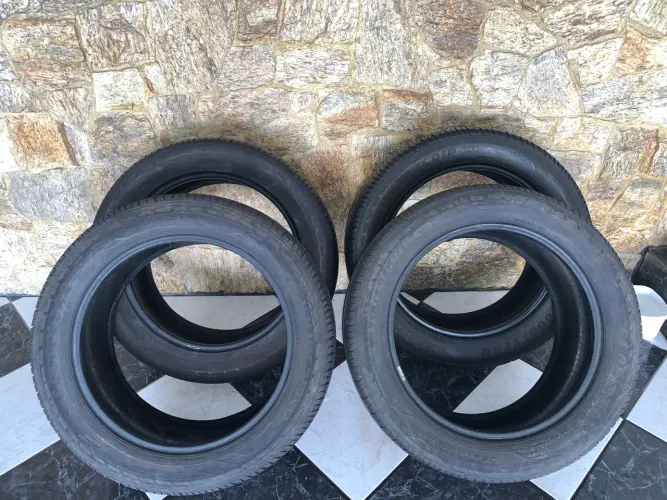 Jogo de Pneus meia vida 265/50R20