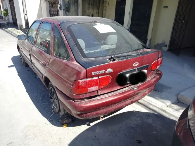 Ford Escort GLX 1.8i 16V 4P 1998