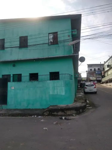 Vendo prédio com 10 Kitnet