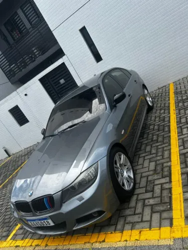 BMW 318I A 2.0 16V 136cv 5P 2012