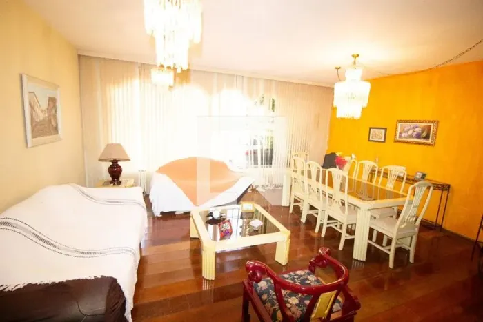 Casa à Venda - Jardim Anália Franco, 3 Quartos, 235 m2