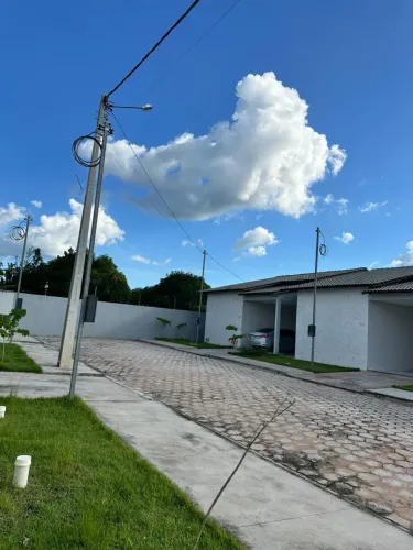 Casa à Venda - Condomínio Casa Paris | Nova Olinda