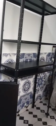 Prateleira semi nova somente 250 contos ,so pra desocupar da minha cozinha liga *