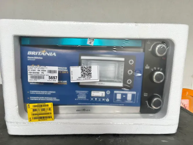 Forno elétrico Britânia 44L 127v novo