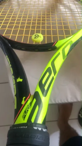 Vendo um Raquete Babolat Aero Tour
