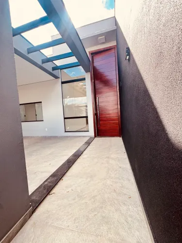 Vendo Casa Moderna Nova no Iporanga