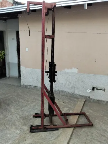 Vendo APARELHO DE GINÁSTICA peso 80 kilos