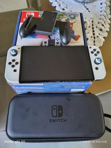 NINTENDO SWITCH OLED DESBLOQUEADO