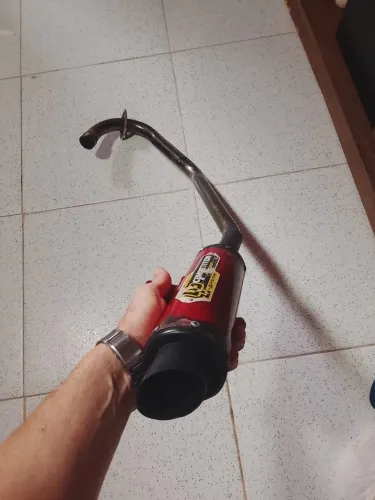Vendo escapamento esportivo Titan 150/160. *