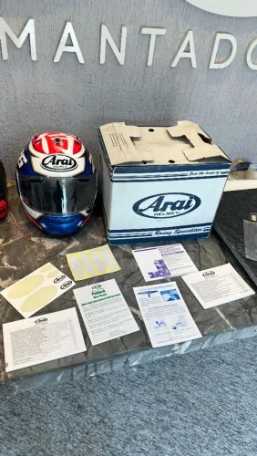 Capacete Arai RX-7V Pedrosa Samurai