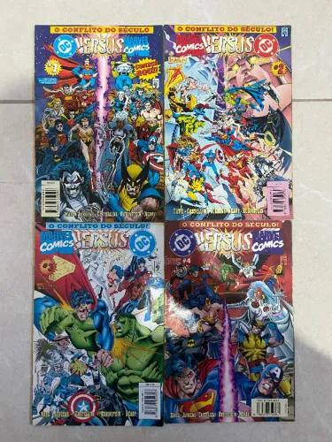 DC vs MARVEL COLEÇAO COMPLETA COM 4 HQS DC COMICS
