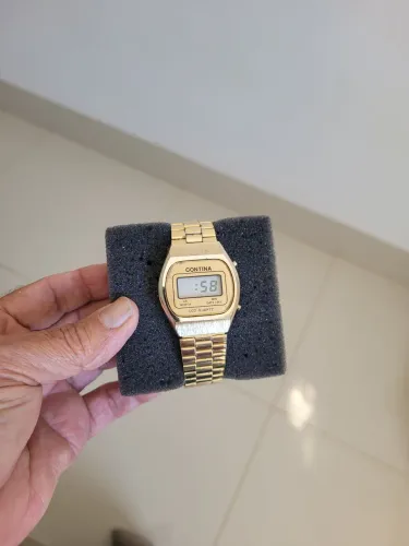 Relógio digital Casio citzen