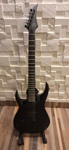 Guitarra canhoto S By Solar