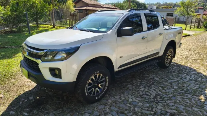 Chevrolet S10 Pick-up LS 2.8 TDI 4X4 CD Dies. Mec. 2022