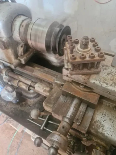 Torno mecanico