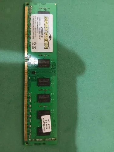 Memória RAM Markvision DDR3 de 4GB, com frequência de 1333MHz