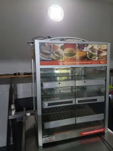 Estufa de lanches 3 andares linda
