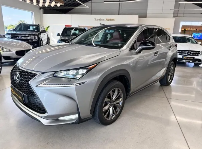 Lexus NX-200T F-sport 2.0 16V 238cv Aut. 2015