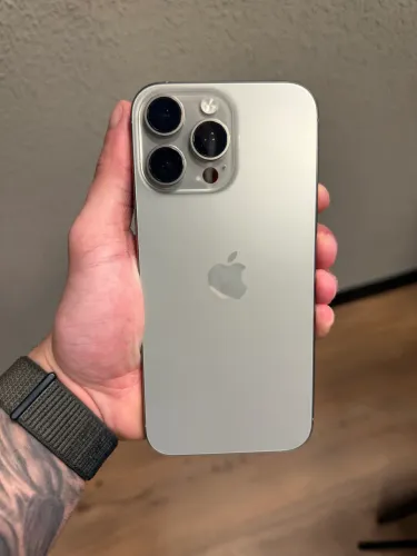 iPhone 16 PRO 256 GB - Excelente estado