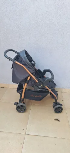 Vendo carrinho de bebê Rio K Burigotto 