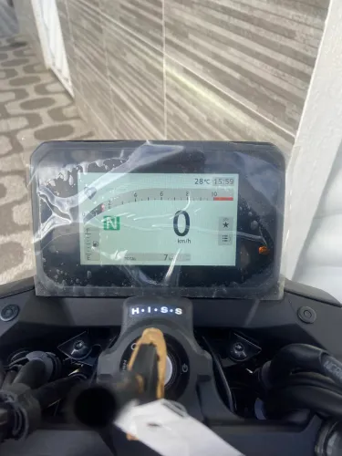 Vendo hornet 750 2026