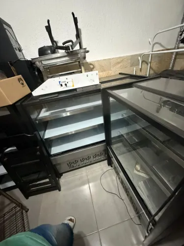 VENDO TUDO! Equipamentos Padaria e Açougue + Forno Assador de Frango