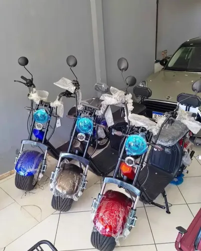Mecânico scooter elétrica
