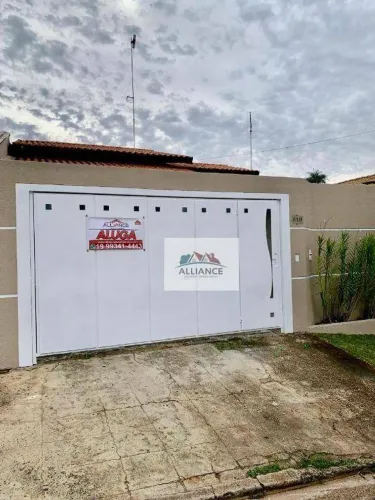 Casa com 3 dormitórios para alugar, 180 m² por R$ 4.870/mês - Residencial Alvorada Parque