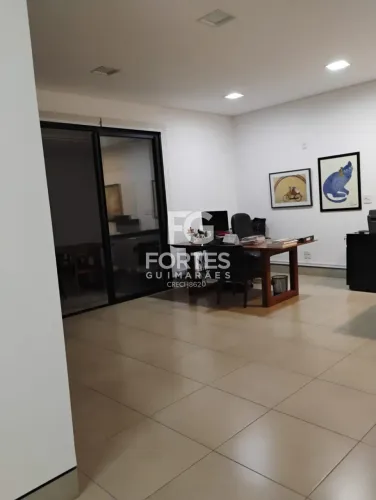 Sala comercial para locação na Zona Sul, com 57m². Espaço amplo, bem localizado e ideal pa