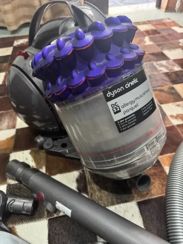 Aspirador 220V Dyson Cinetic Big Ball