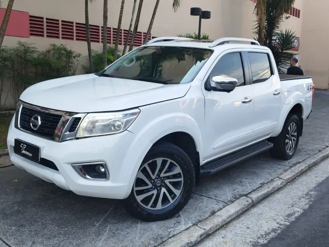 Nissan Frontier LE CD 4X4 2.3 Bi-TB Diesel Aut. 2021