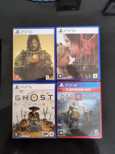 Jogos PlayStation - Death Stranding 1 e 2 + Ghost of Y?tei (PS5) e God of War (PS4)