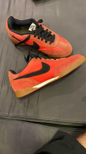 Tenis importado Nike air edição Manchester United