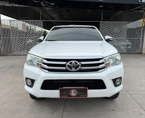 Toyota Hilux CD SRV 4X4 2.8 TDI Diesel Aut. 2017