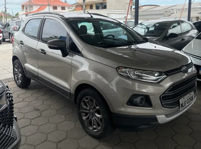 Ford Ecosport Freestyle 1.6 16V Flex 5P 2014
