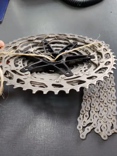 K7 Shimano deore 12v ,mais corrente kmc