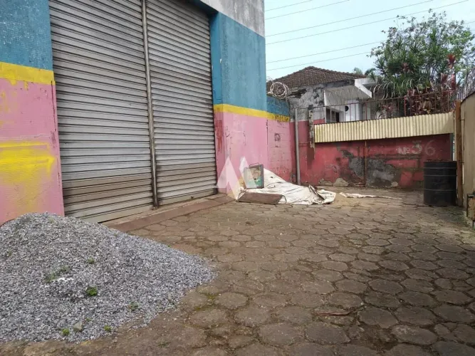 Galpão/Armazem para locação em Santos