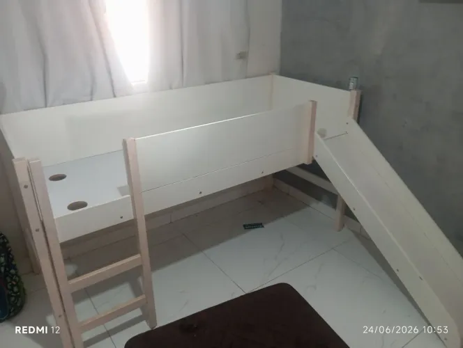 ? Urgente ?vendo uma cama escorregador preço imperdível 