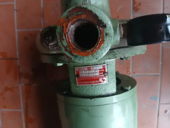 Motor de indução trifásico 
